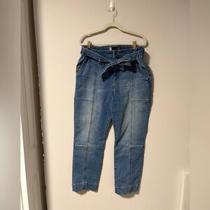Kut from the Kloth Reese Straight Leg Ankle Jeans 12